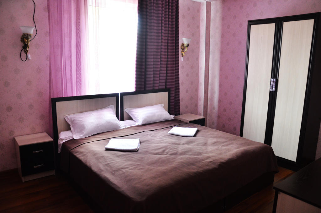 Voyage Hotel Bishkek Phòng bức ảnh