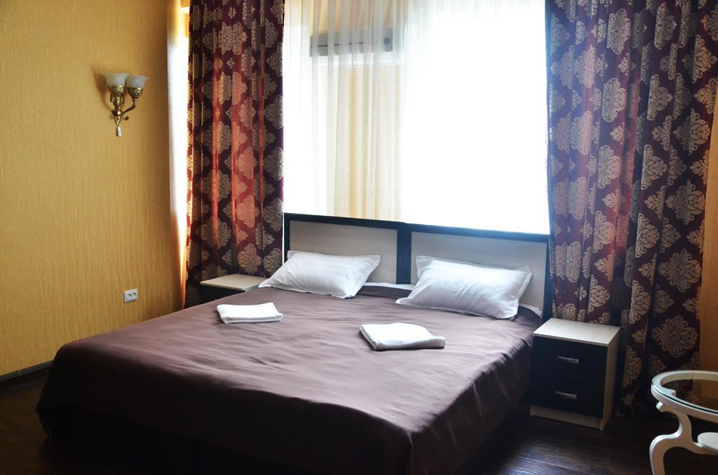 Voyage Hotel Bishkek Phòng bức ảnh