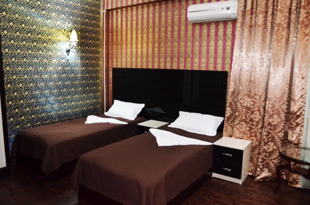 Voyage Hotel Bishkek Phòng bức ảnh