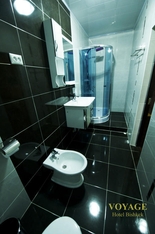 Voyage Hotel Bishkek Ngoại thất bức ảnh